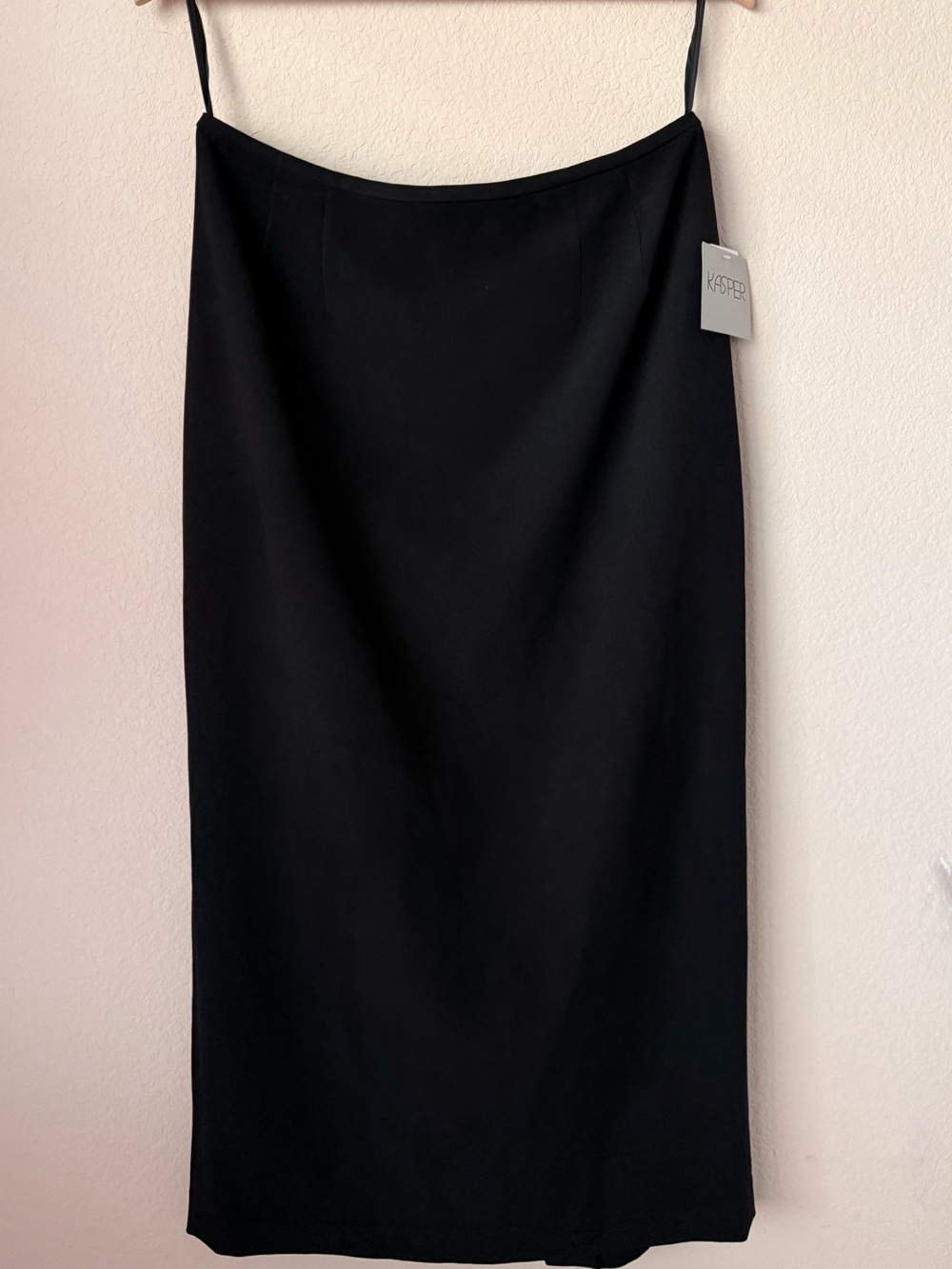 NWT Kasper Black Midi Pencil Skirt - Size 8